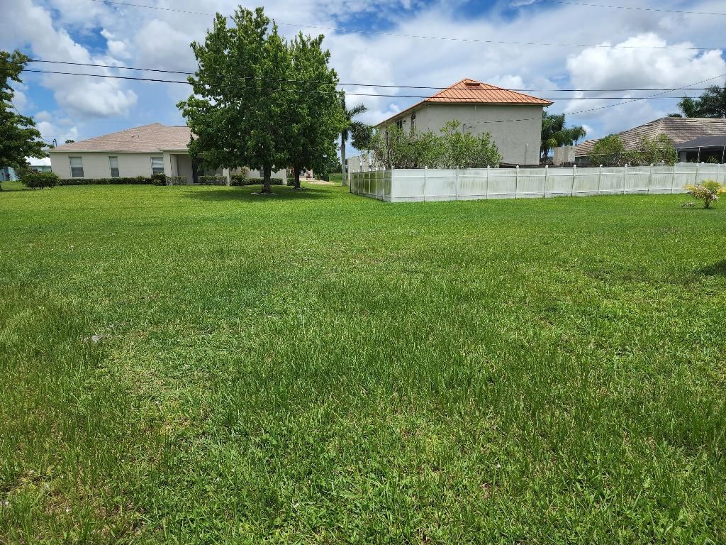Photo of 2709 SW Somber Road, Port Saint Lucie, FL 34953 (MLS # R10924518)