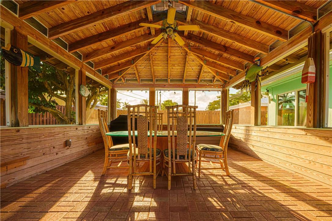 MARY-KNOLL - Residential