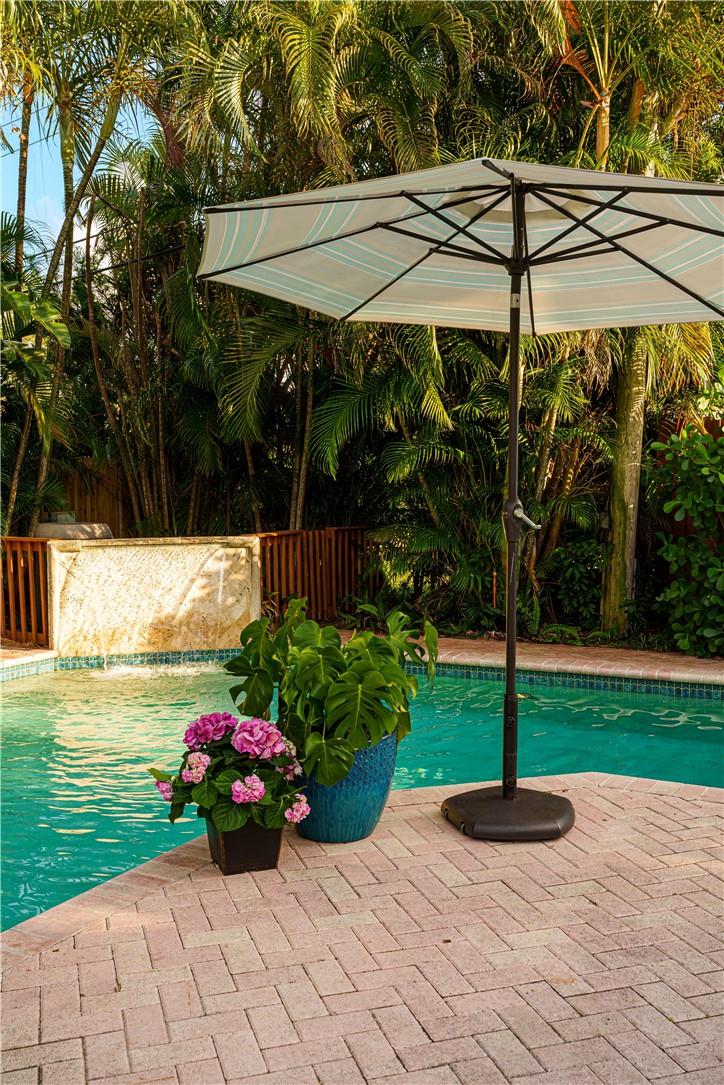 MARY-KNOLL - Residential