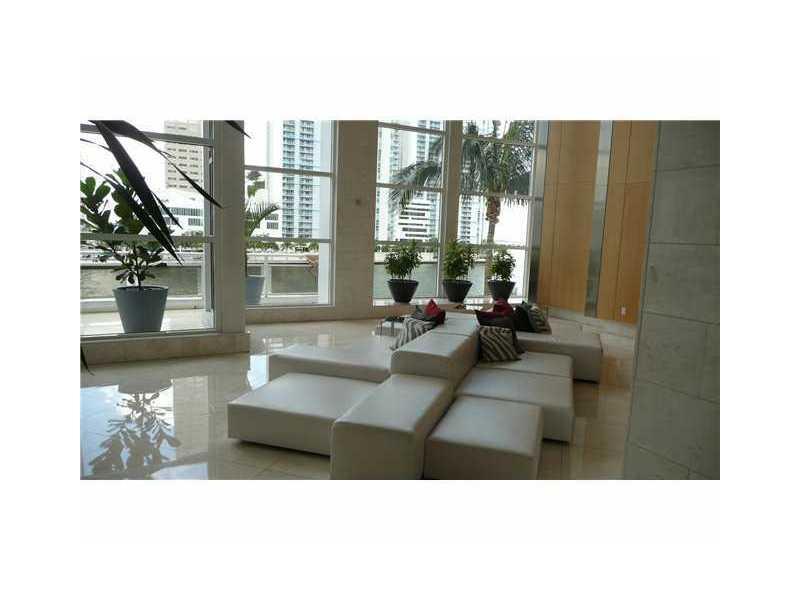 Carbonell - Residential