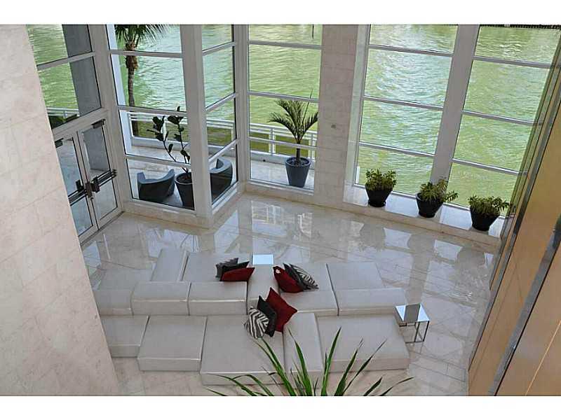 Carbonell - Residential