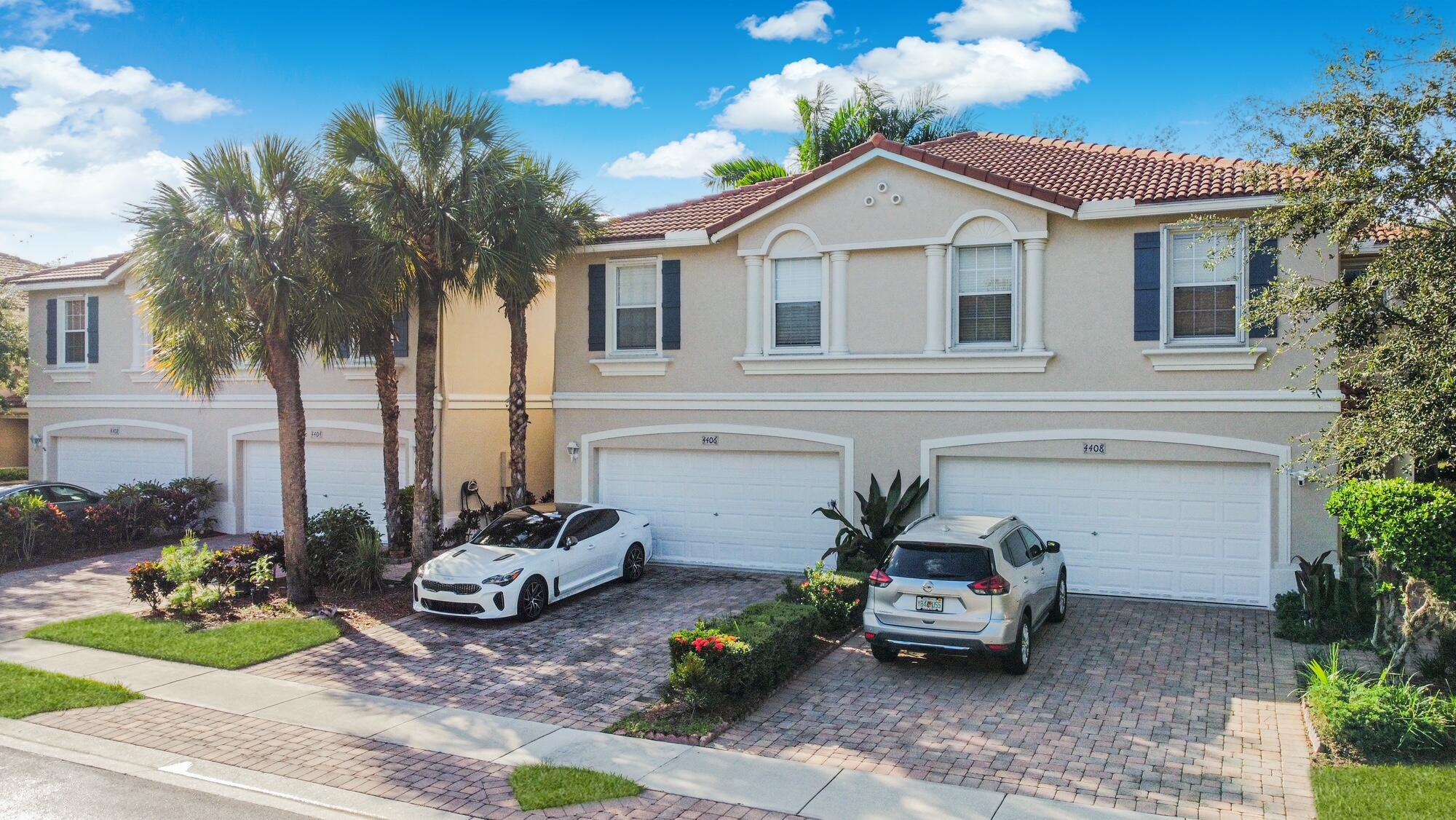 VERONA PALMS - Residential