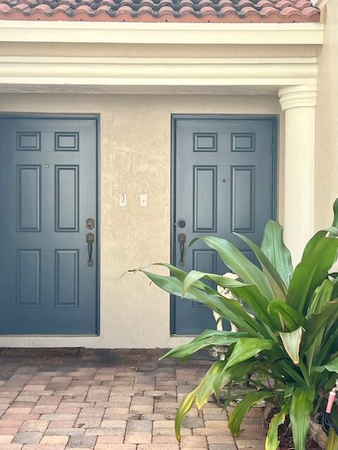 VERONA PALMS - Residential