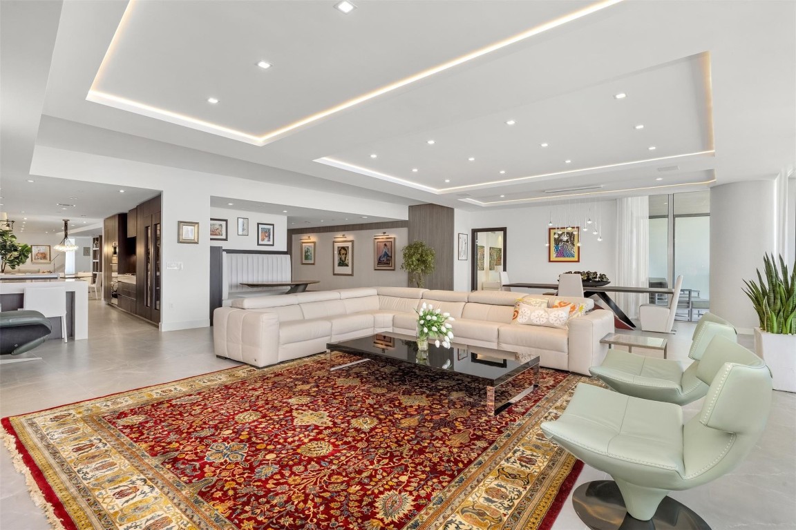 Auberge Residences - Residential