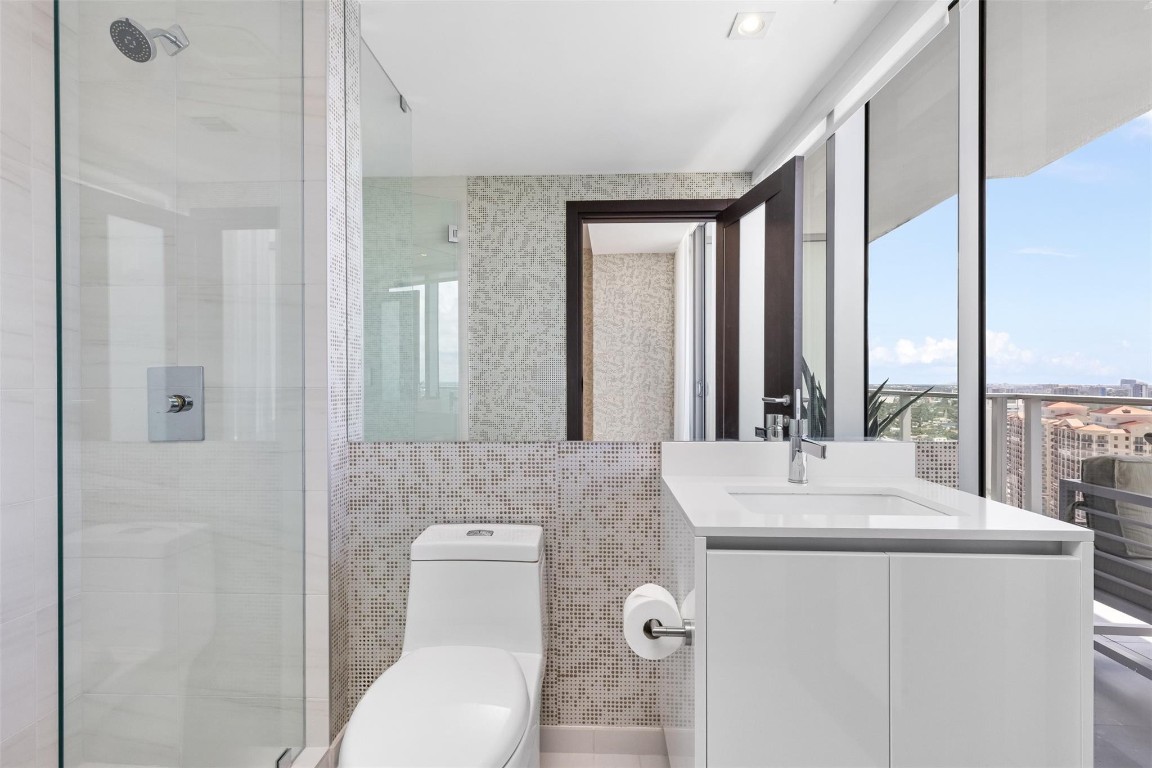 Auberge Residences - Residential