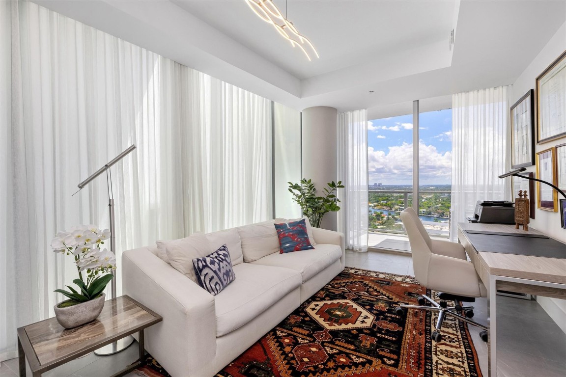 Auberge Residences - Residential