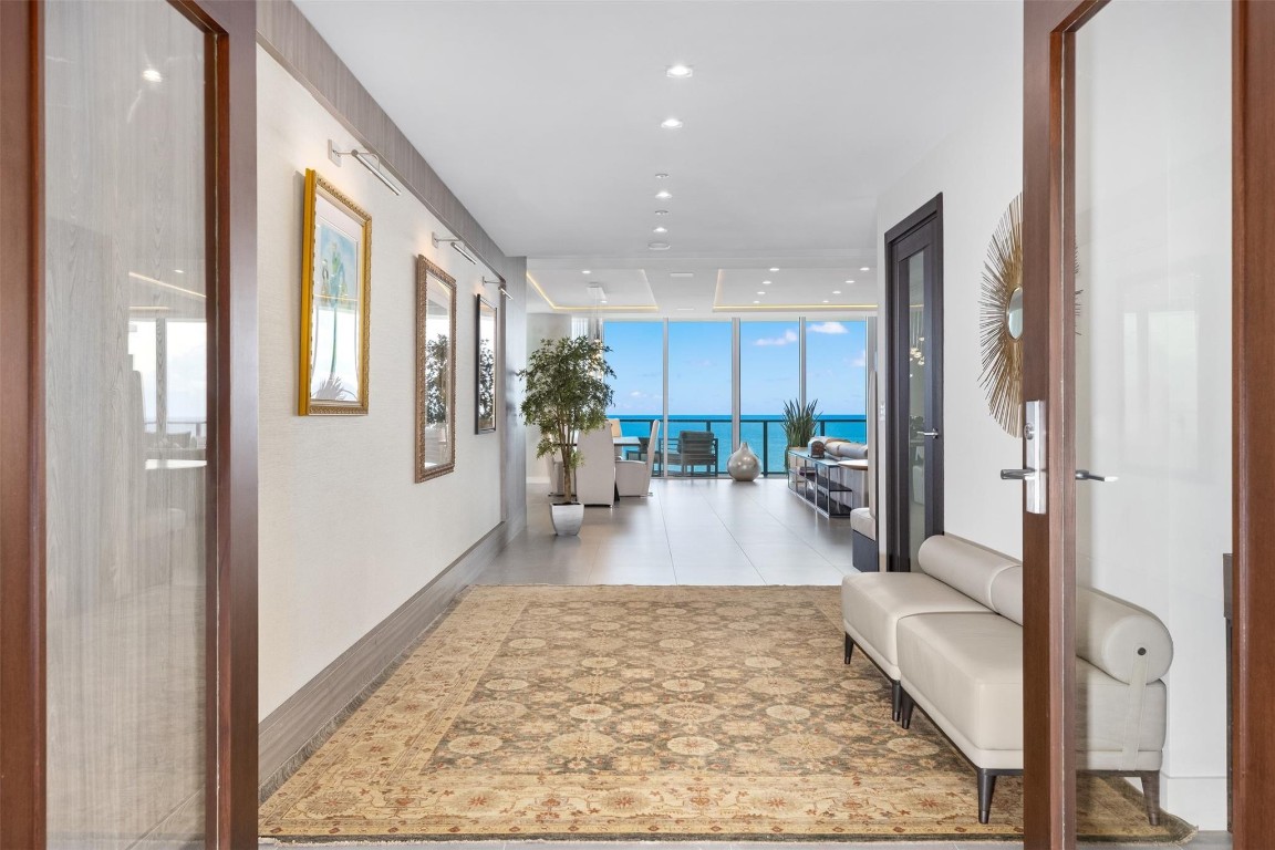 Auberge Residences - Residential