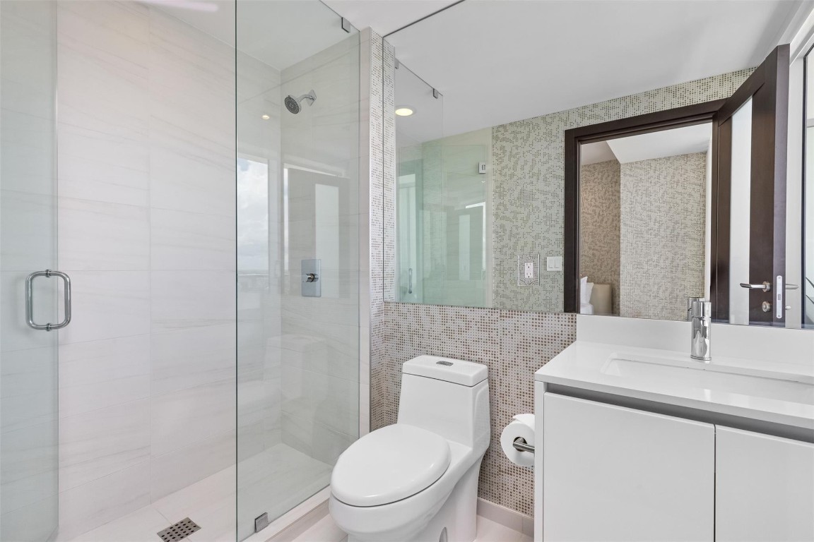 Auberge Residences - Residential