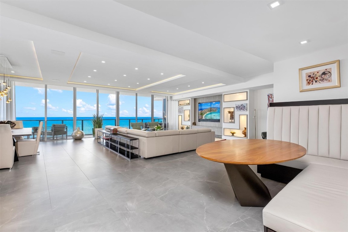 Auberge Residences - Residential