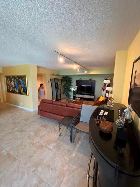 Playa Del Sol - Residential