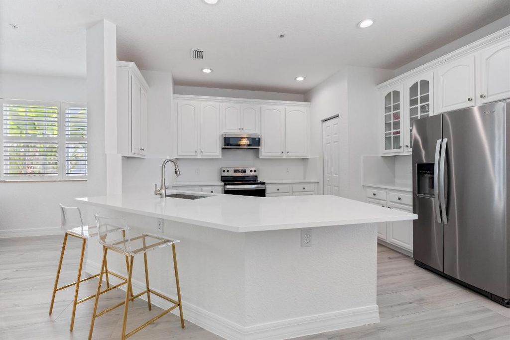 Photo of 295 NE 5th Avenue #32, Delray Beach, FL 33483 (MLS # R11156916)