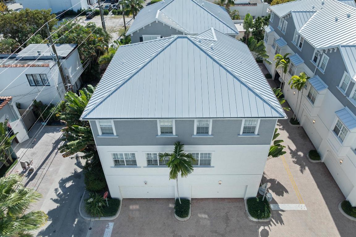 DELRAY SEBASTIAN - Residential