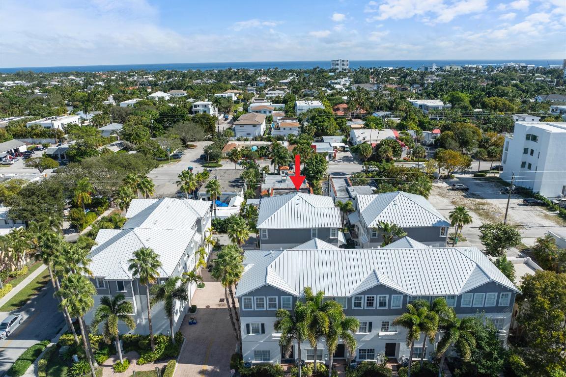 DELRAY SEBASTIAN - Residential