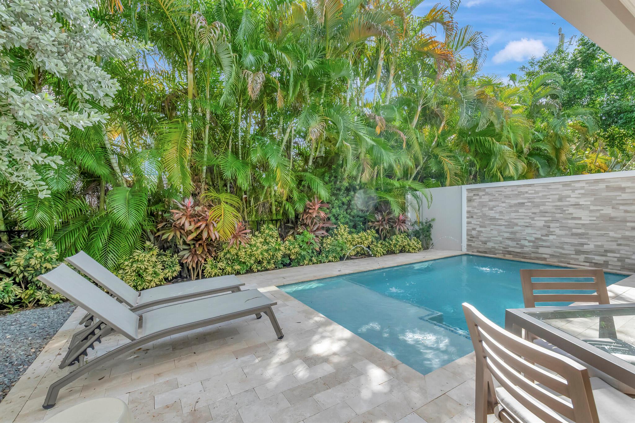 BOCA RATON RIVIERA - Residential