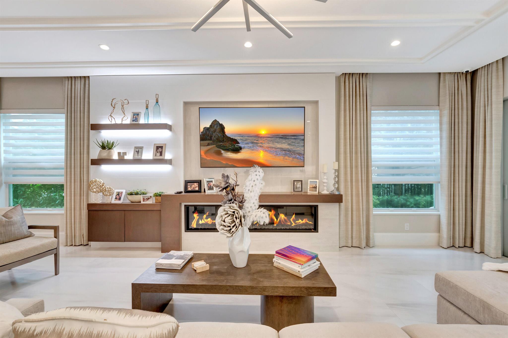 BOCA RATON RIVIERA - Residential