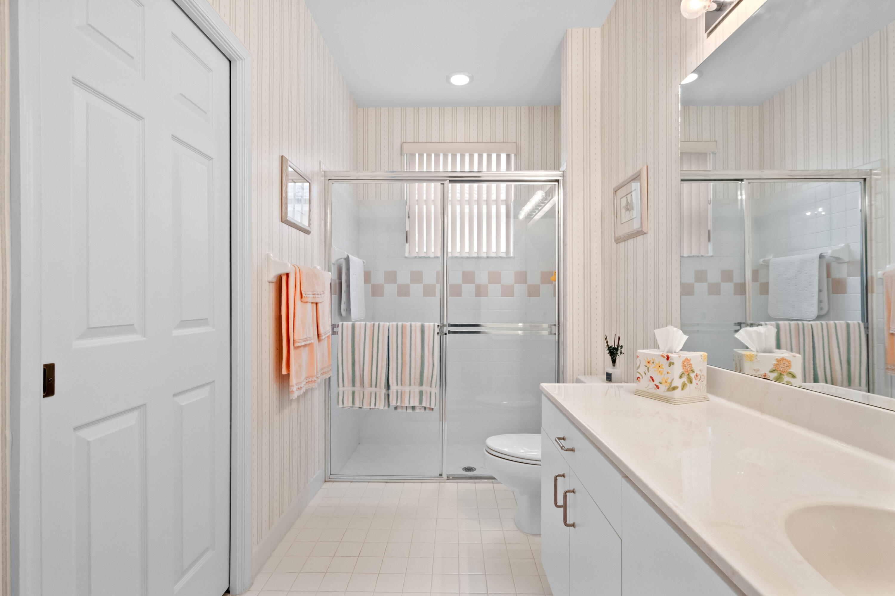 EMBASSY LAKES PHASE II - Residential