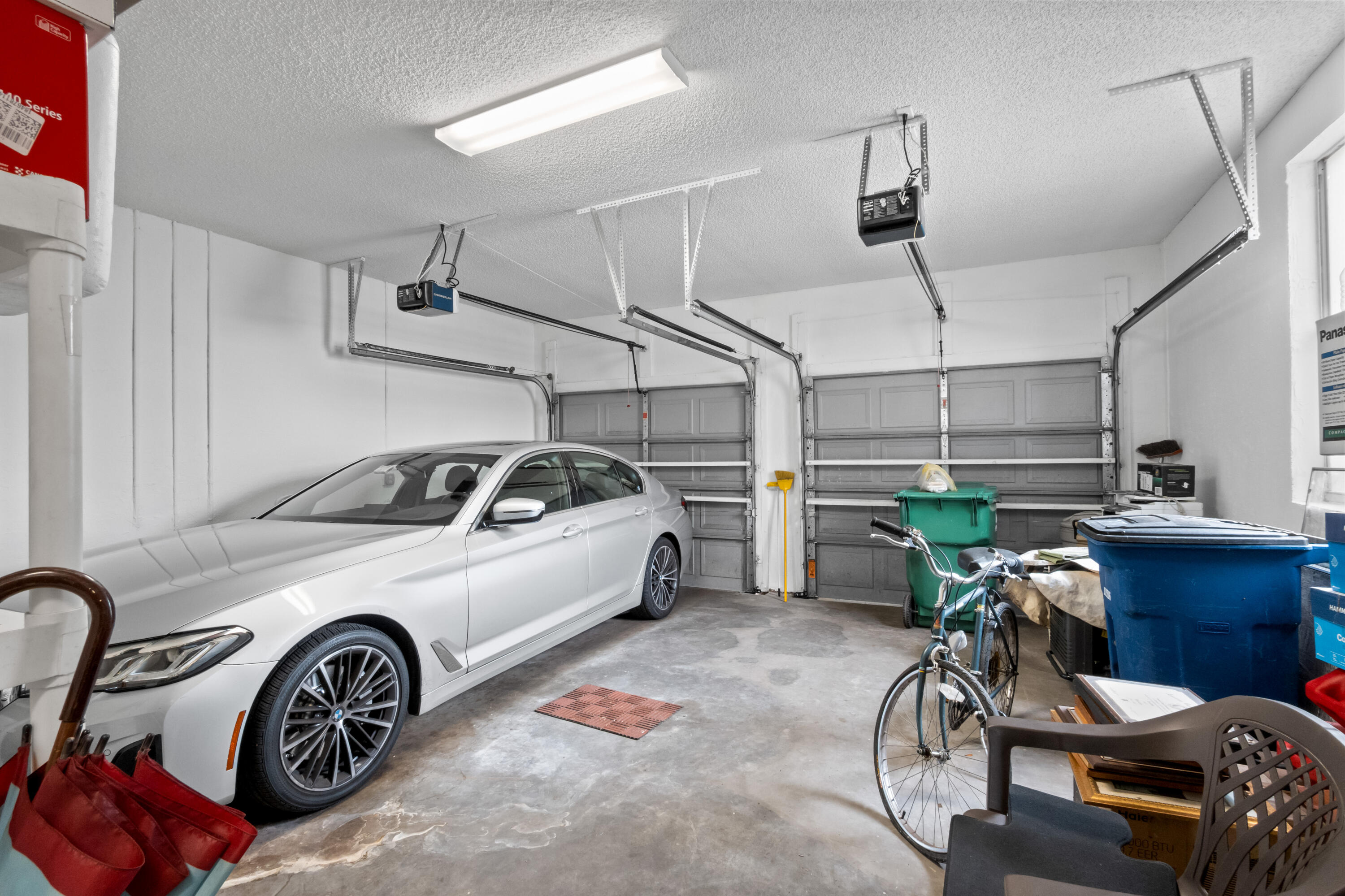 EMBASSY LAKES PHASE II - Residential