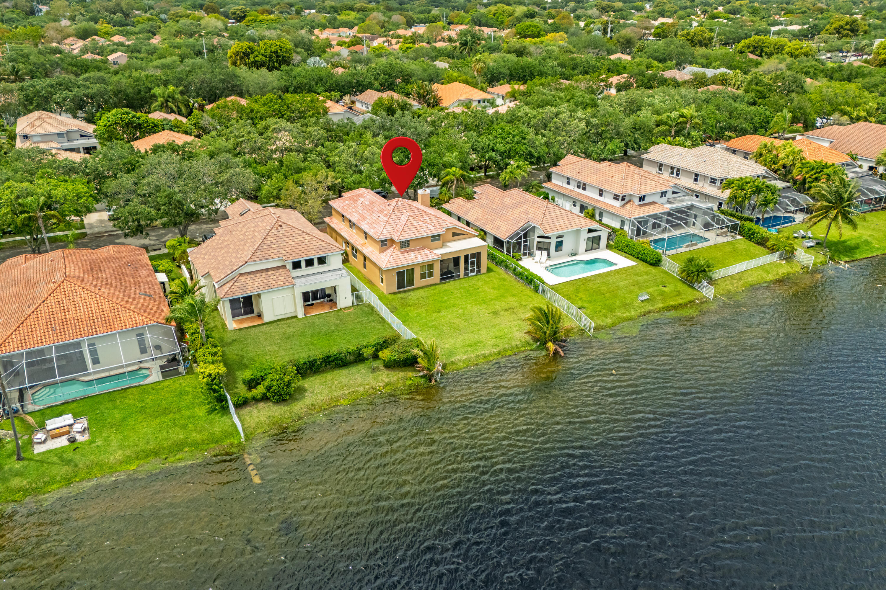 EMBASSY LAKES PHASE II - Residential