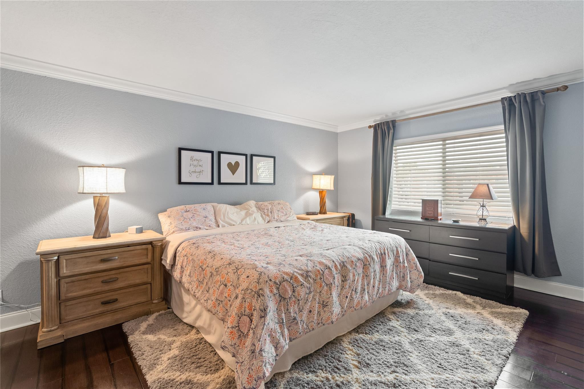 WOODVALE - Residential