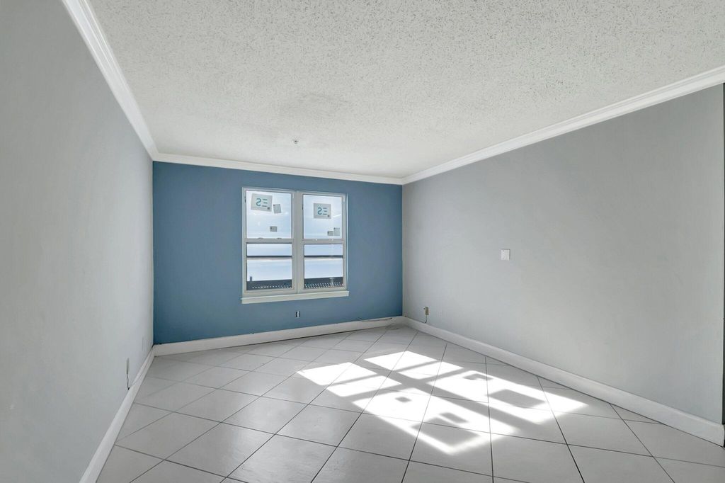 Photo of 2301 N Congress Avenue #23, Boynton Beach, FL 33426 (MLS # R11053222)