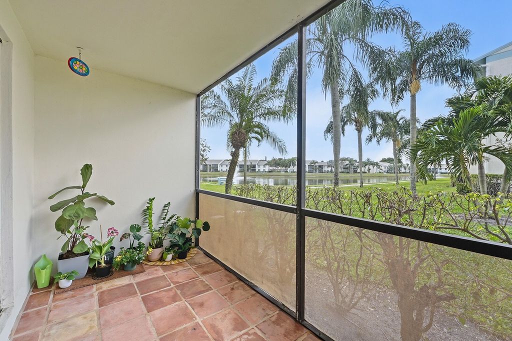 Photo of 1109 Green Pine Boulevard #G1, West Palm Beach, FL 33409 (MLS # R11165020)
