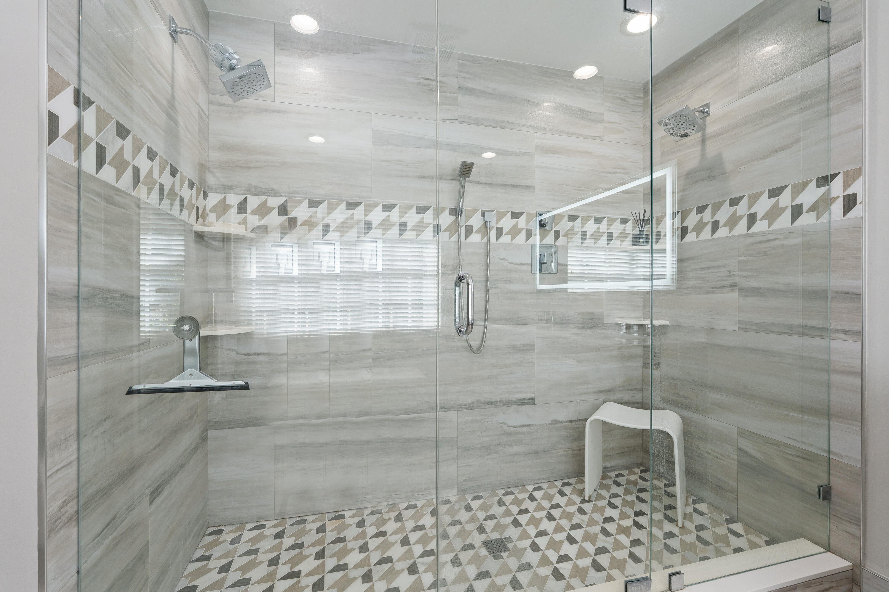 LAKE CHARLESTON TRS T & V PL 2 - Residential