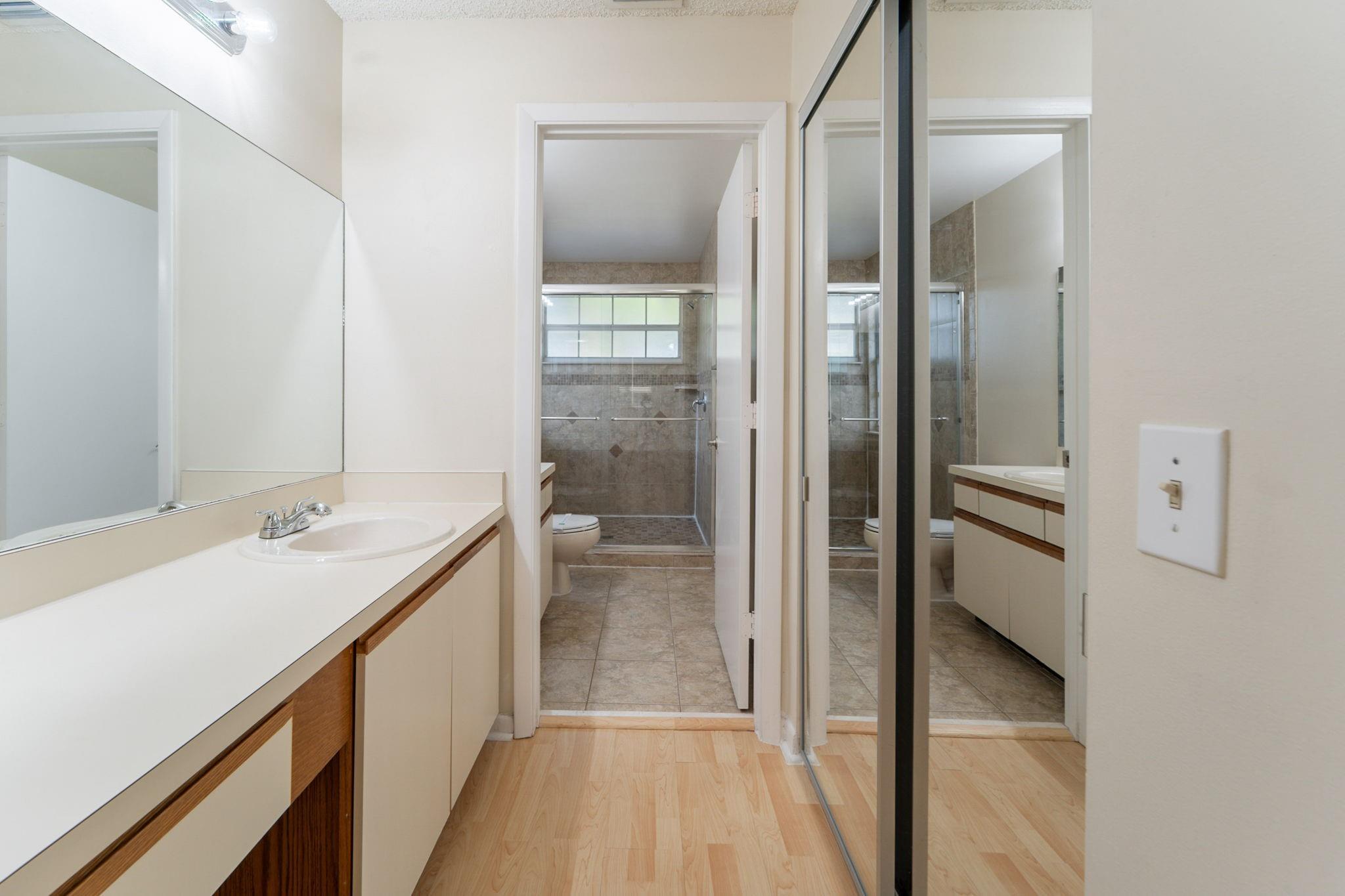 Forest Ridge Cluster Home - Residential