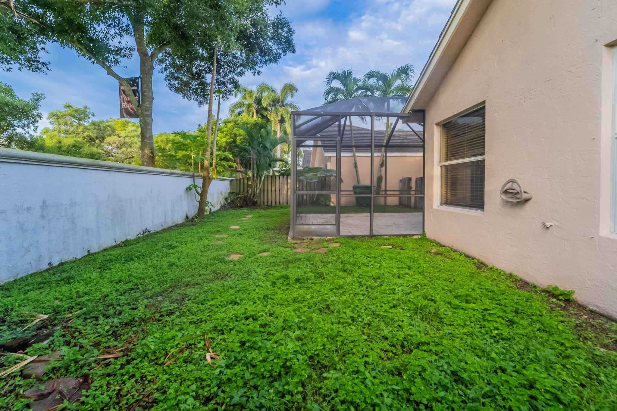 Forest Ridge Cluster Home - Residential