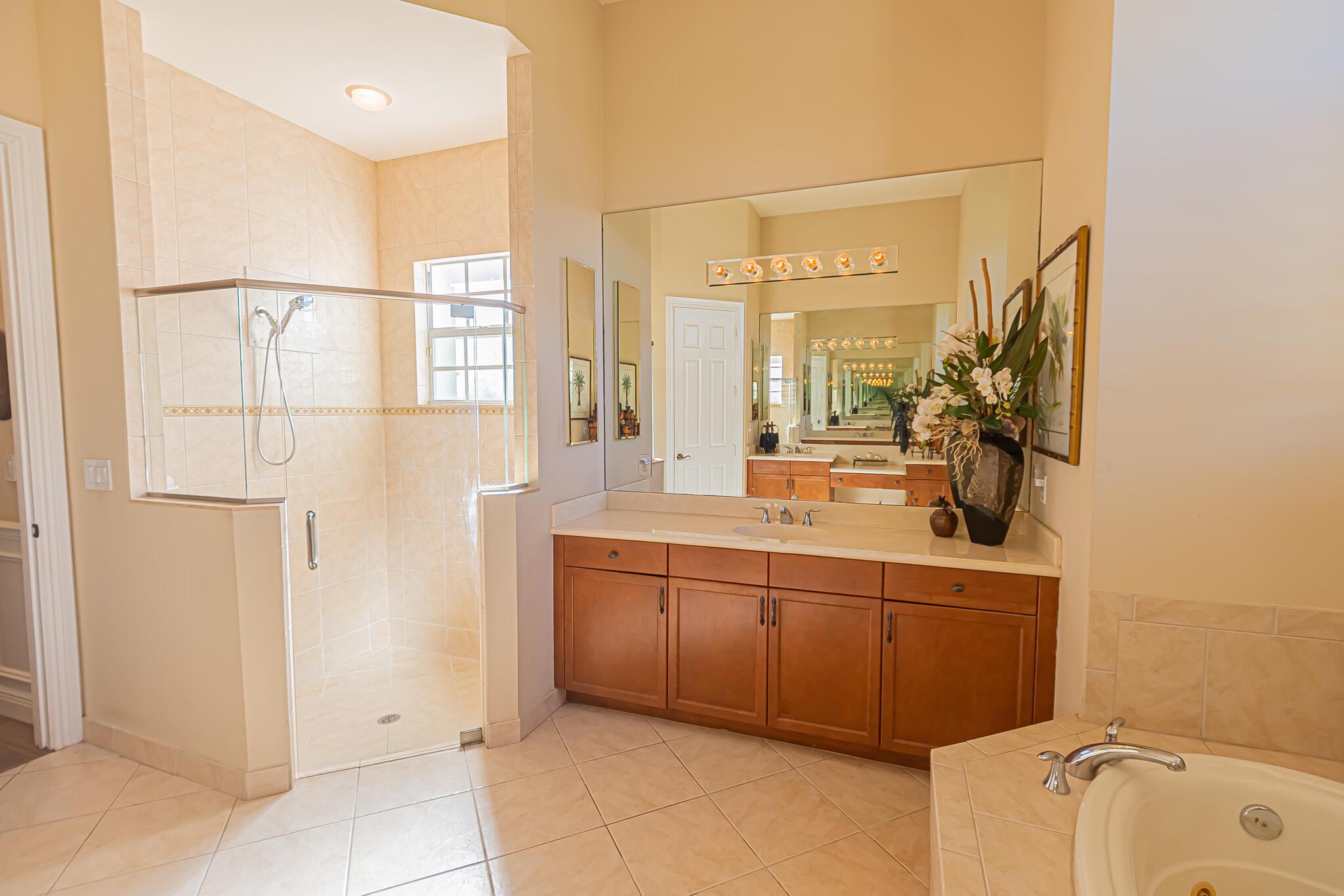 ESTATES AT TRADITION - Residential