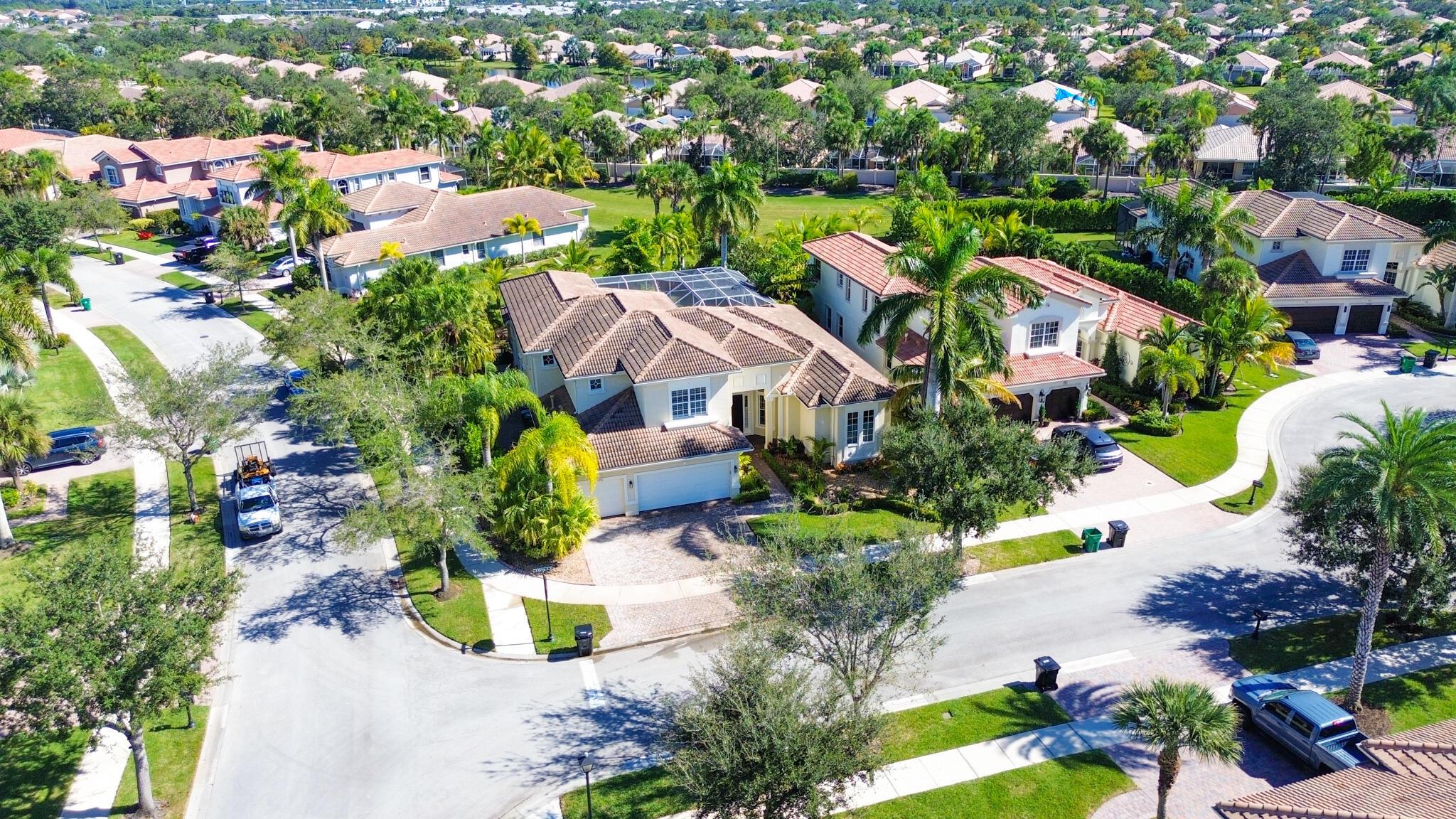 ESTATES AT TRADITION - Residential