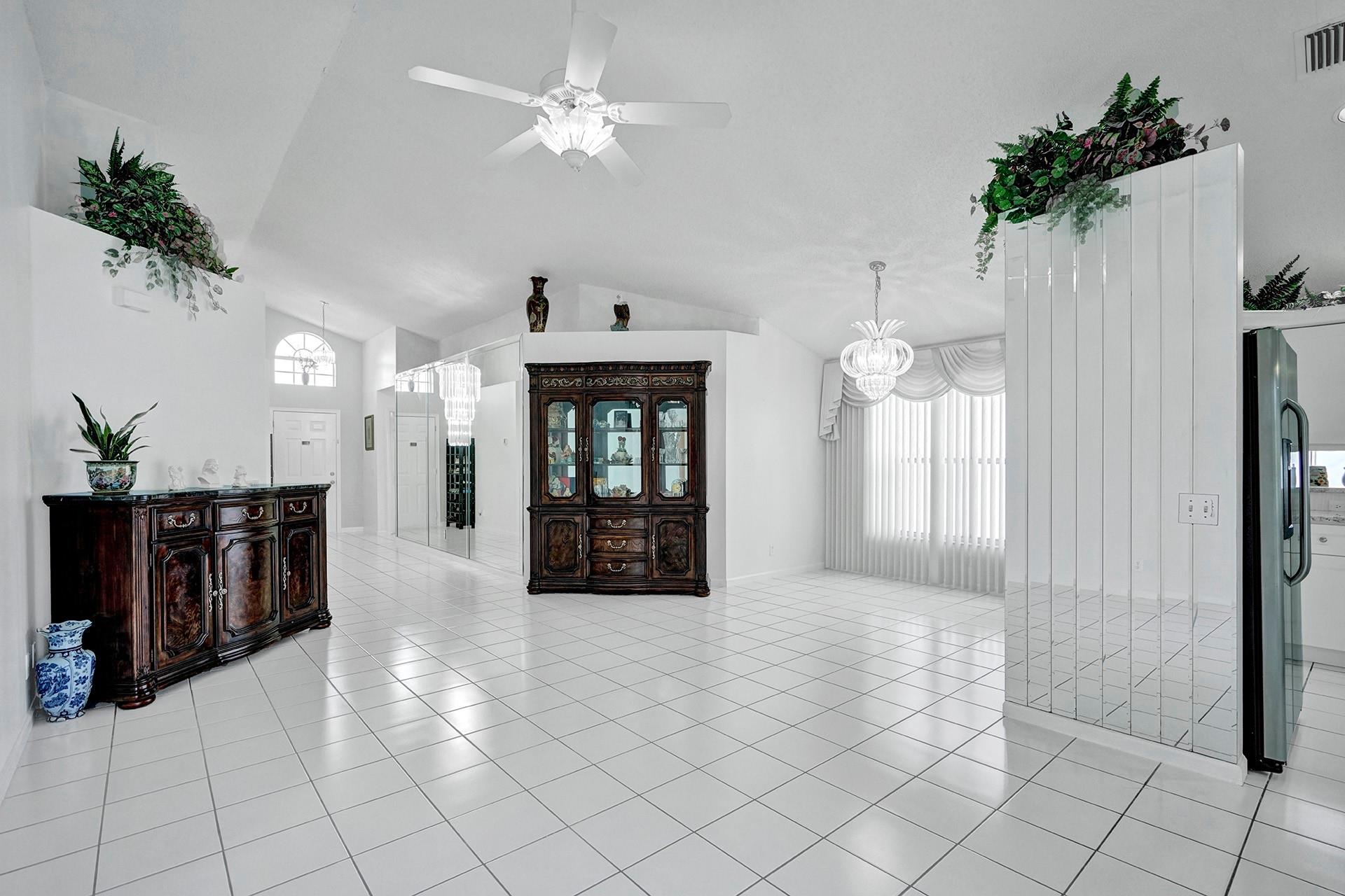 3170 Marion Ave