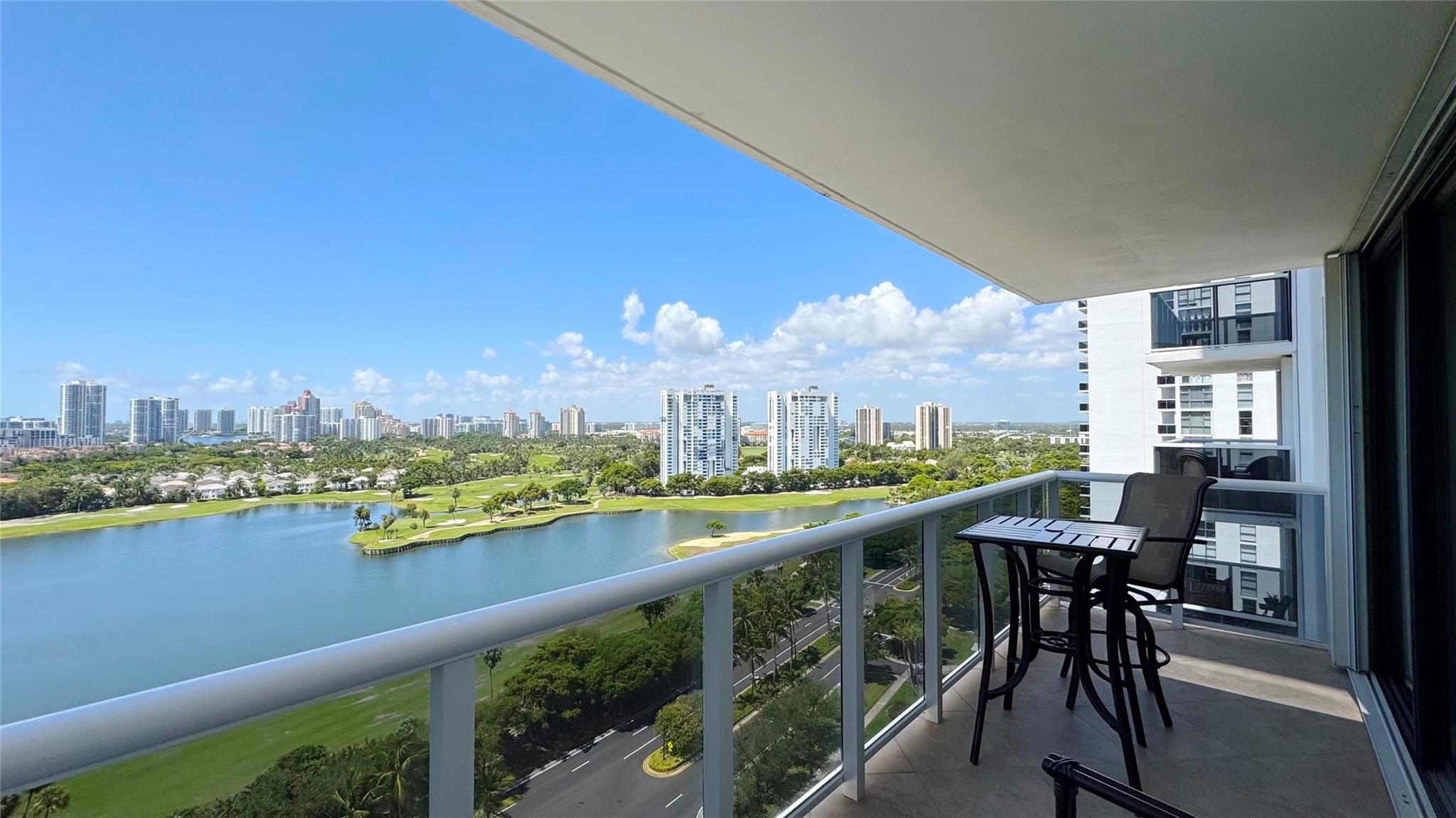 3675 N Country Club Dr 2007