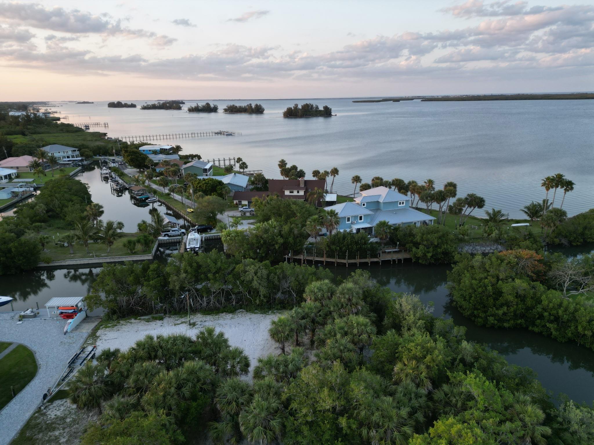 6028 Island Harbor Rd