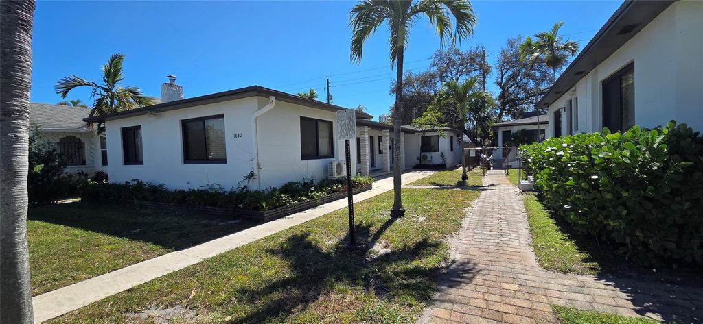 Photo of 1830 Lincoln Street #2, Hollywood, FL 33020 (MLS # F10555911)