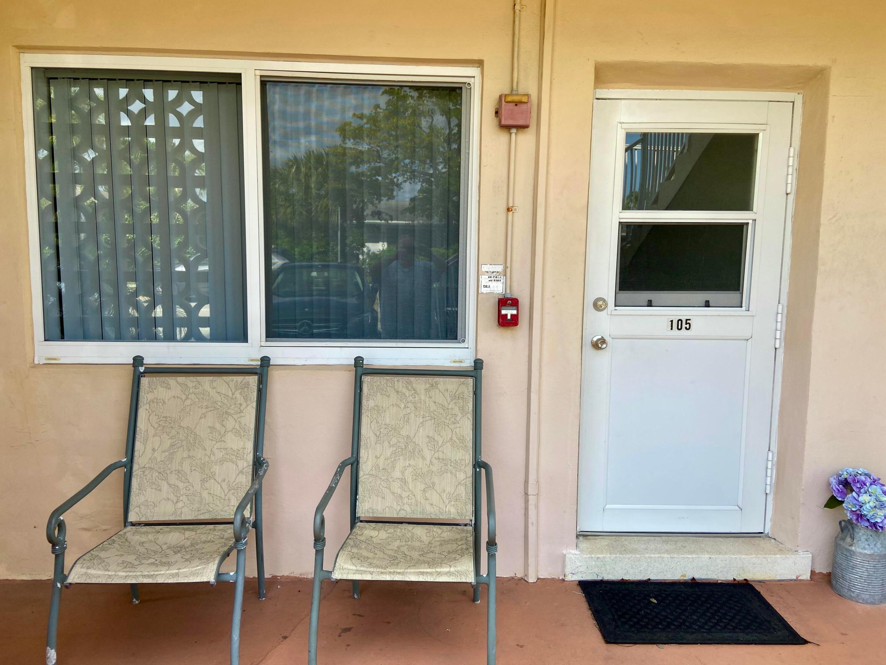 ROYAL ARMS CONDOMINIUM - Residential Lease