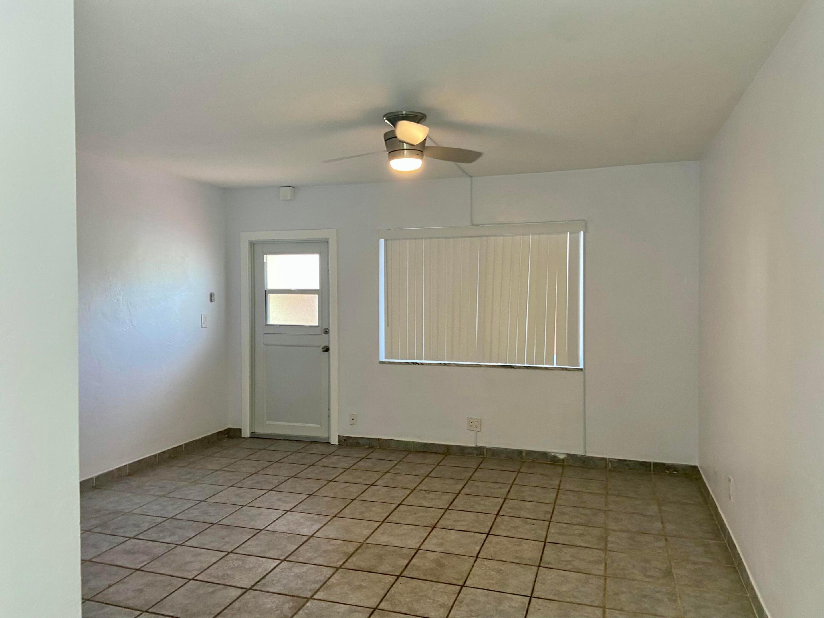 ROYAL ARMS CONDOMINIUM - Residential Lease