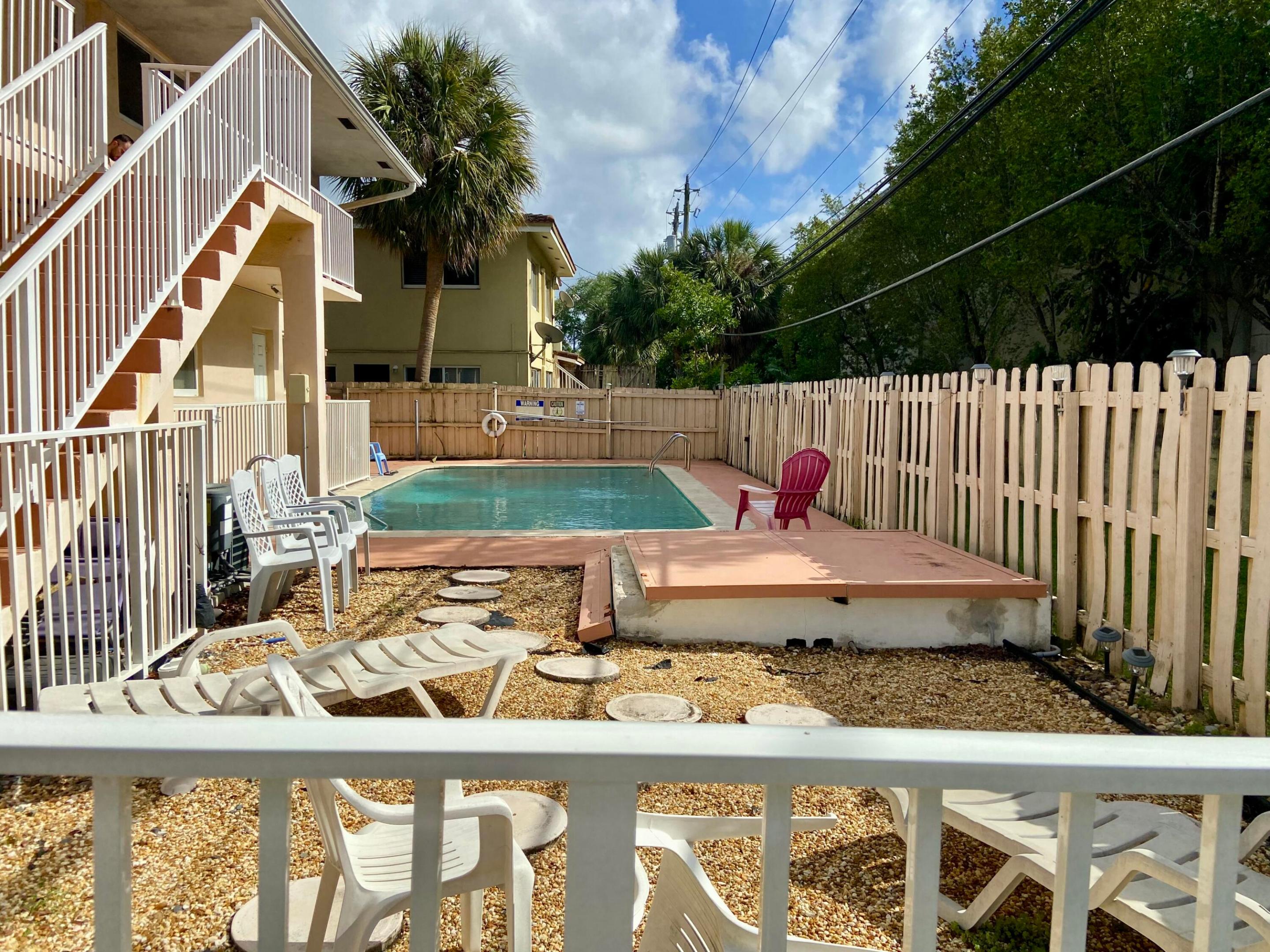 ROYAL ARMS CONDOMINIUM - Residential Lease