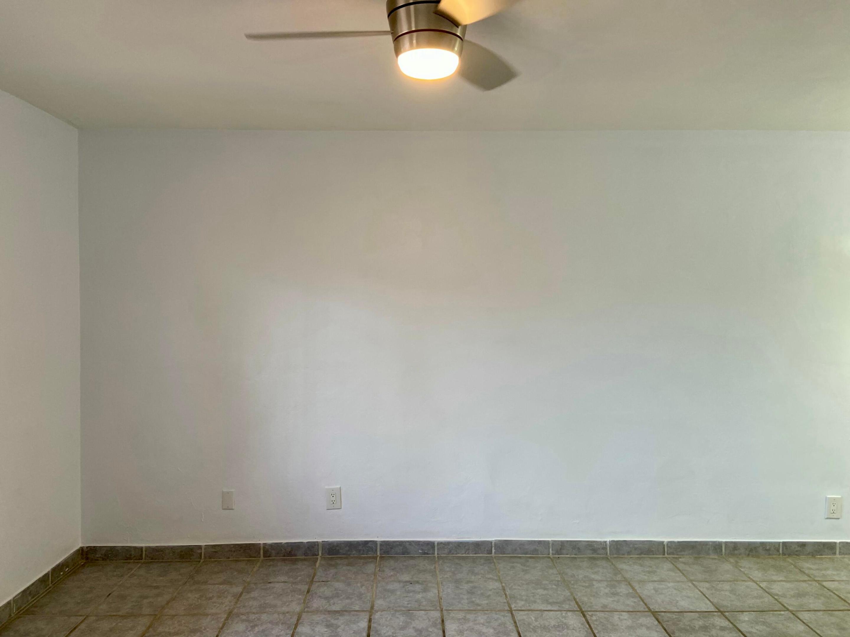 ROYAL ARMS CONDOMINIUM - Residential Lease