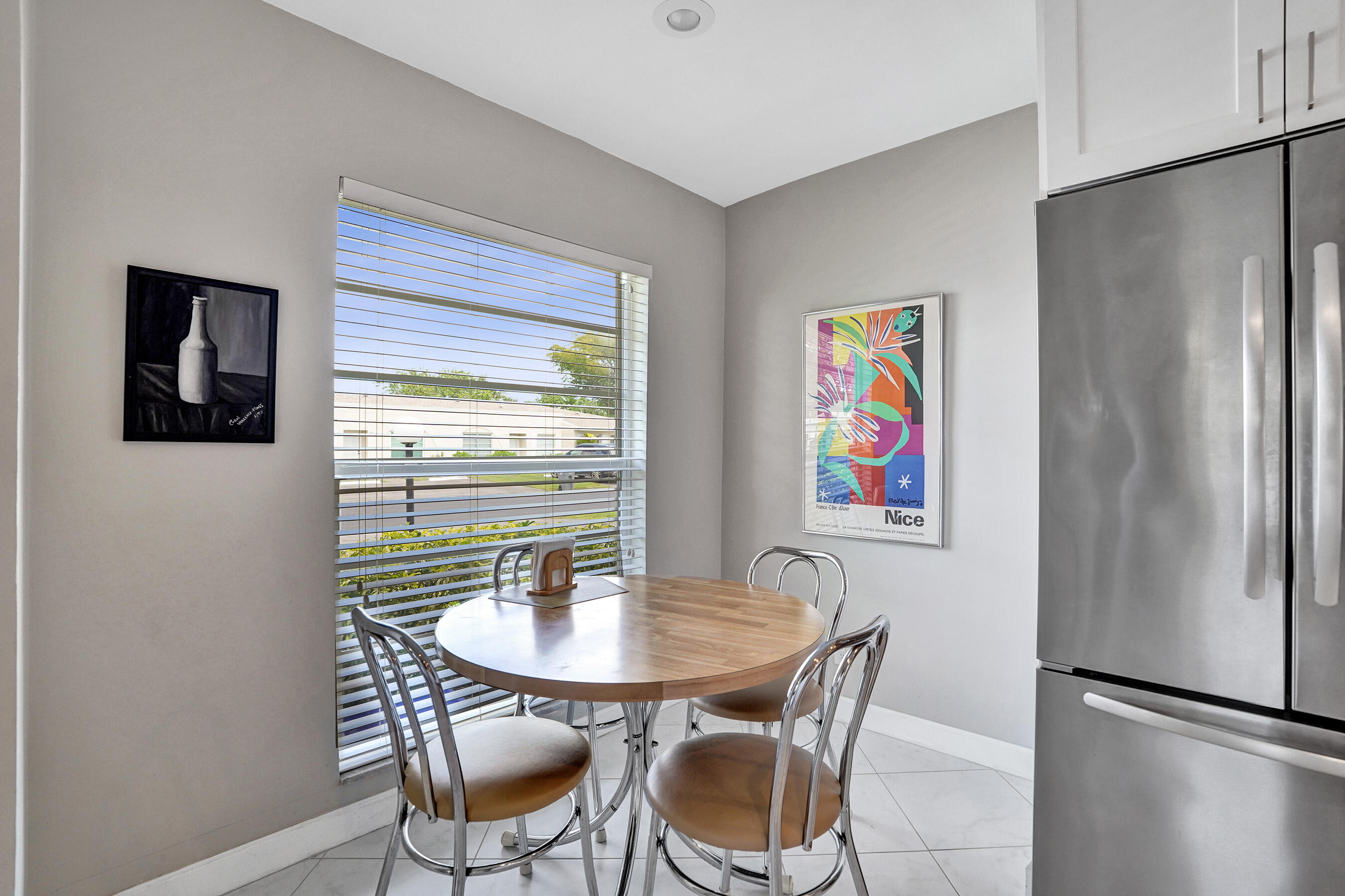 BOCA LAKES CONDO - Residential