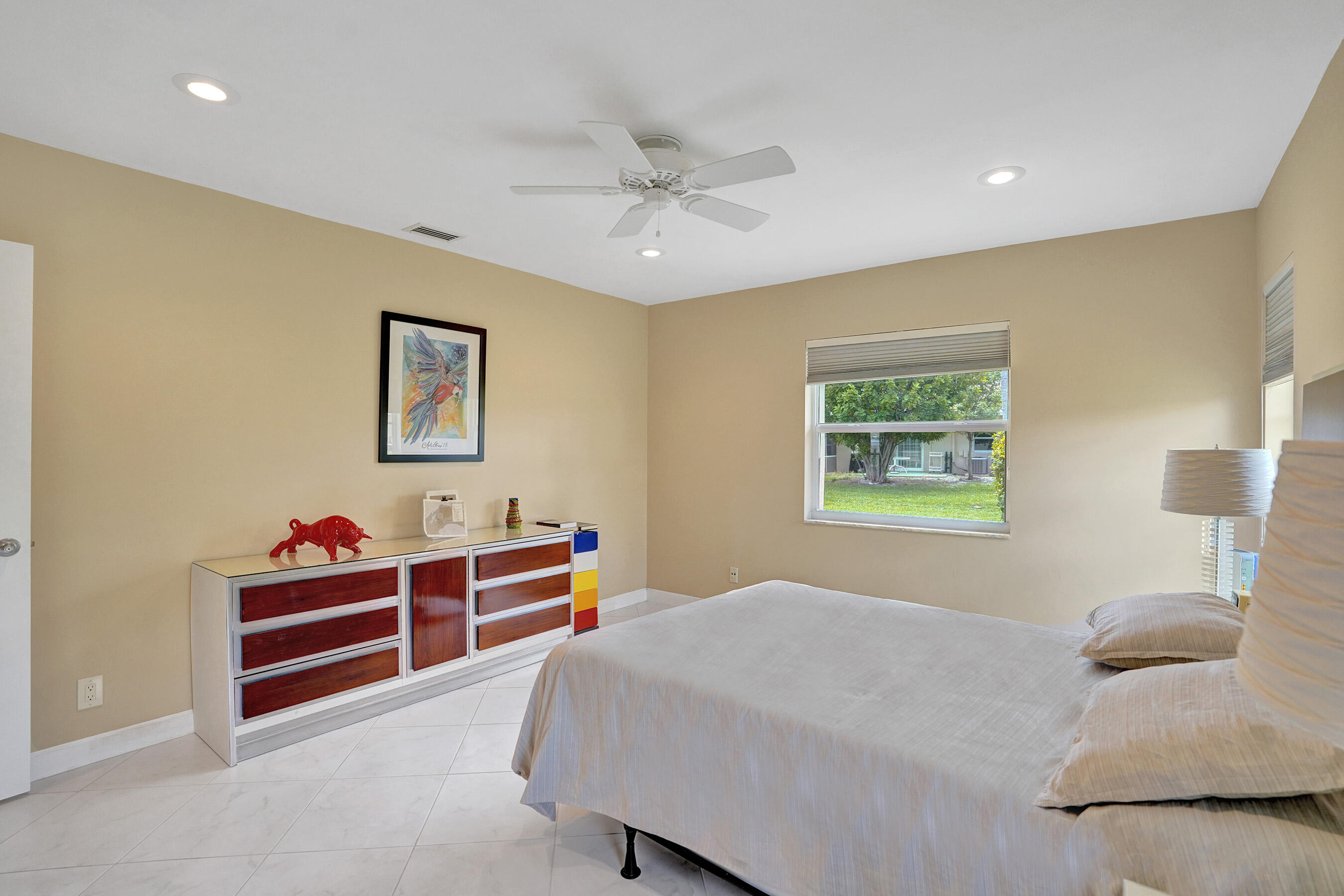 BOCA LAKES CONDO - Residential