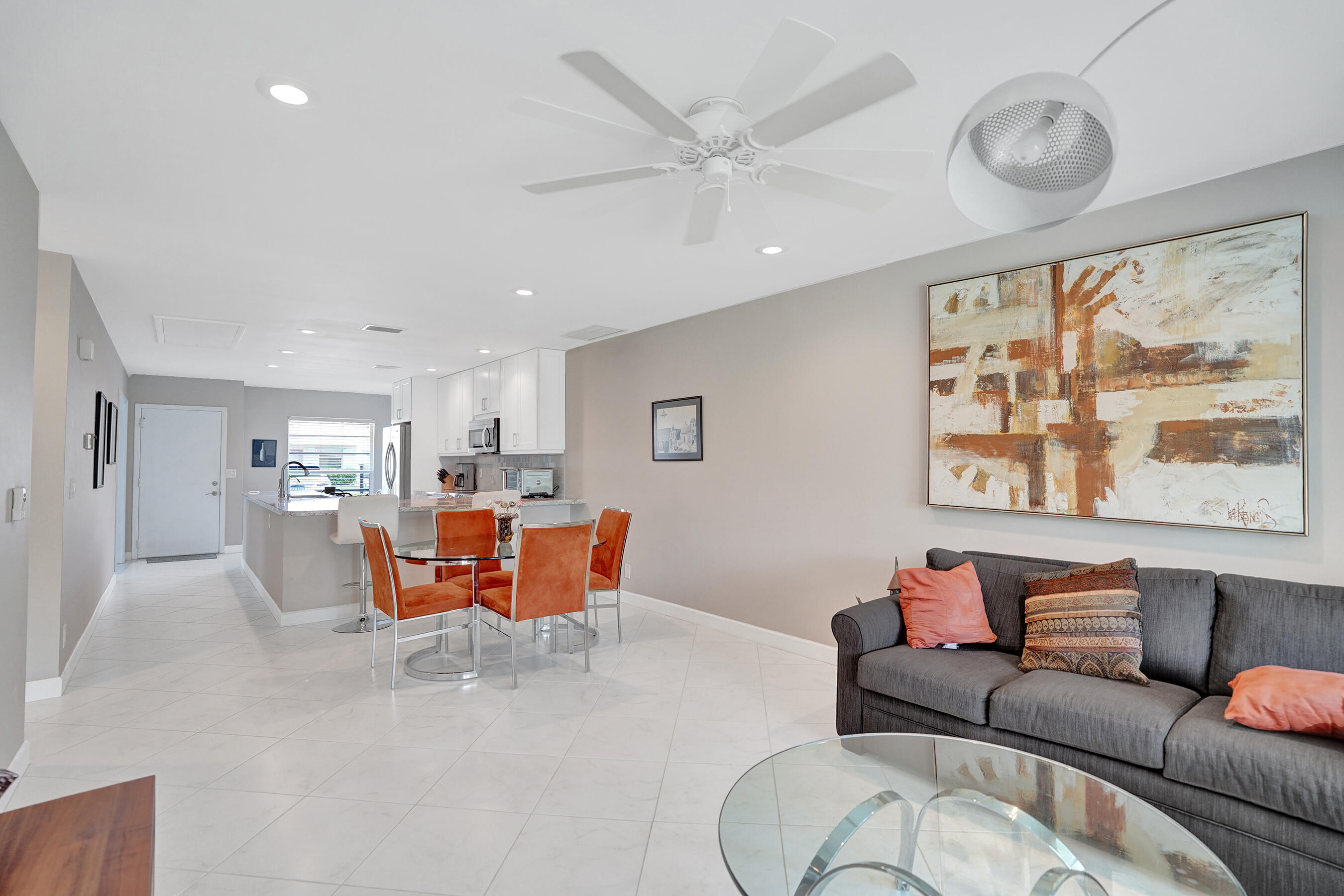 BOCA LAKES CONDO - Residential