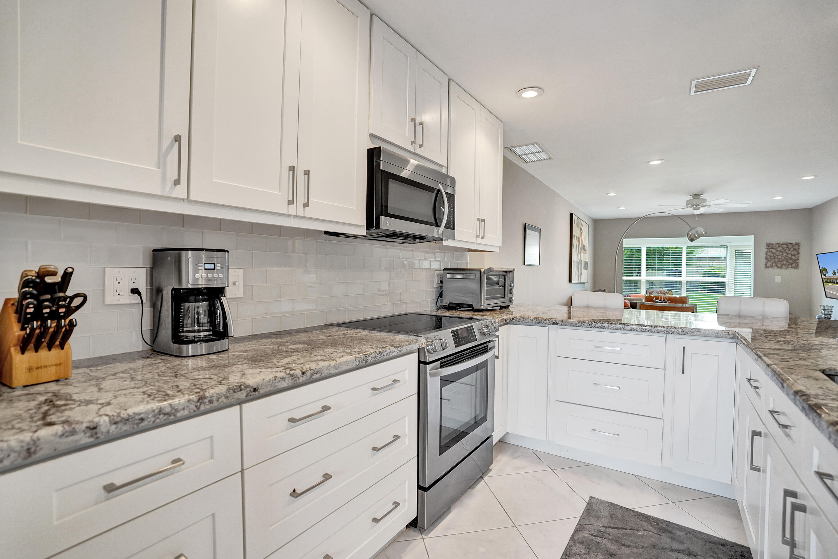 8620 Chevy Chase Drive