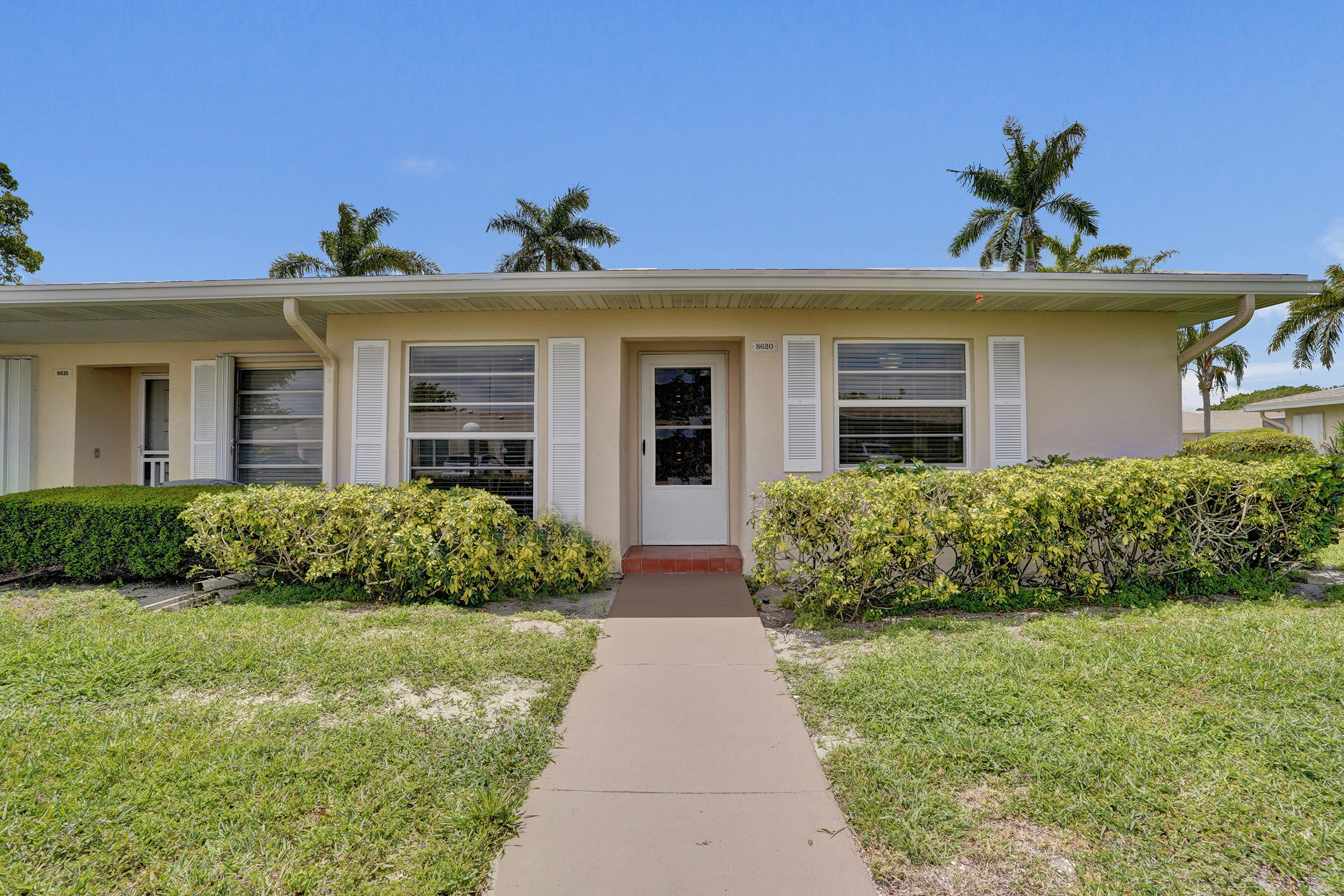 BOCA LAKES CONDO - Residential