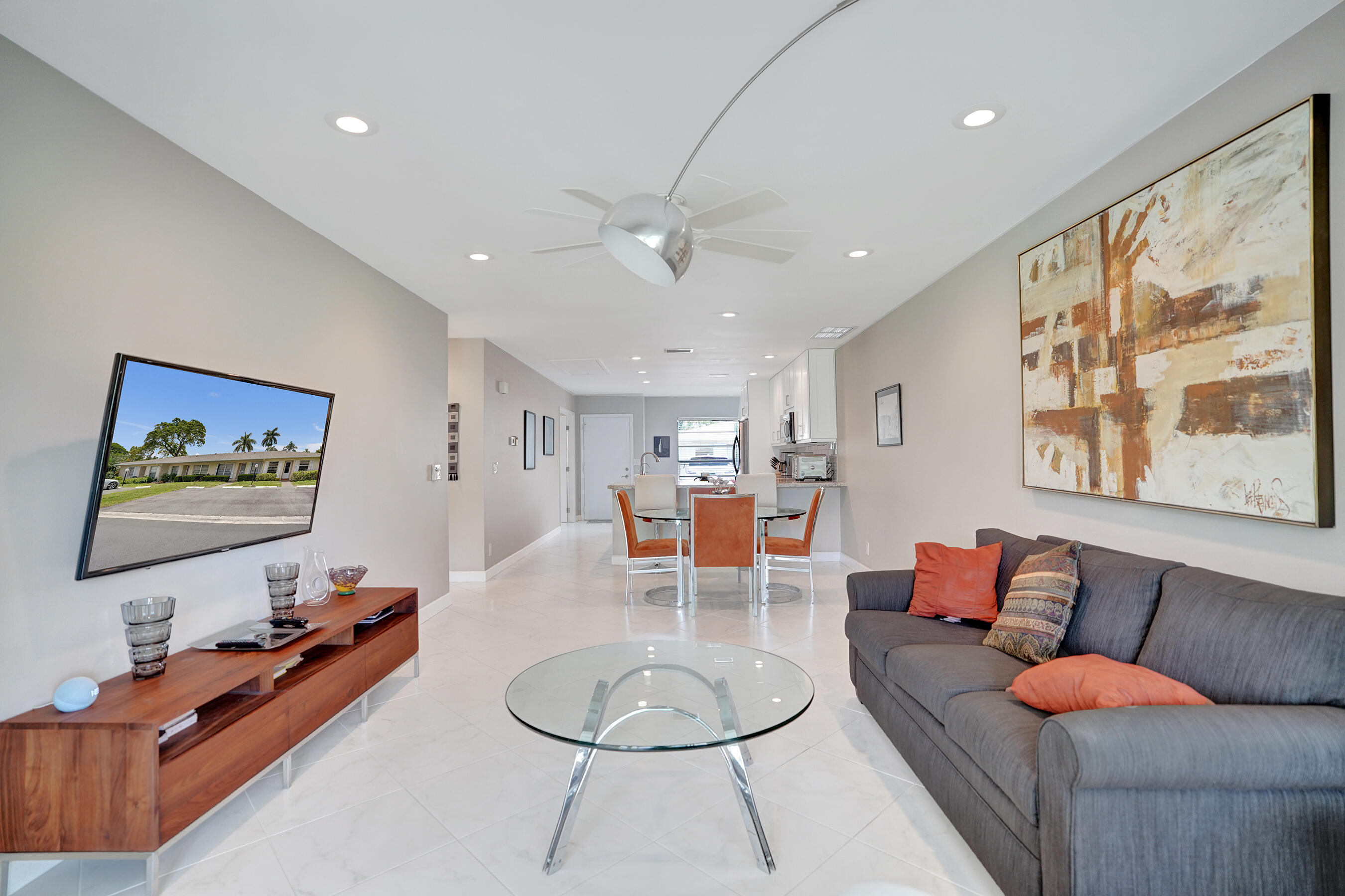 BOCA LAKES CONDO - Residential