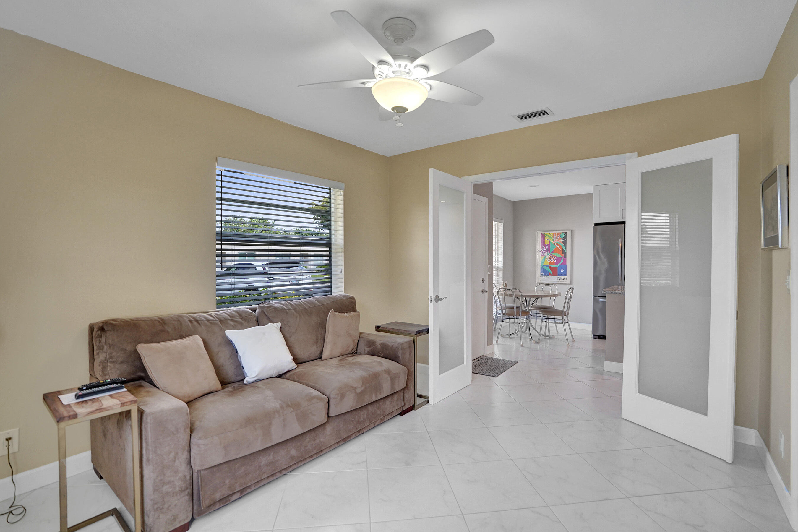 BOCA LAKES CONDO - Residential