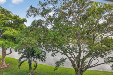 Tiny photo for 4038 DURHAM B, Deerfield Beach, FL 33442 (MLS # B26085823)