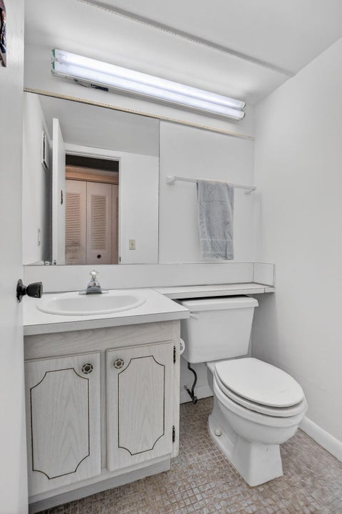 Tiny photo for 4038 DURHAM B, Deerfield Beach, FL 33442 (MLS # B26085823)