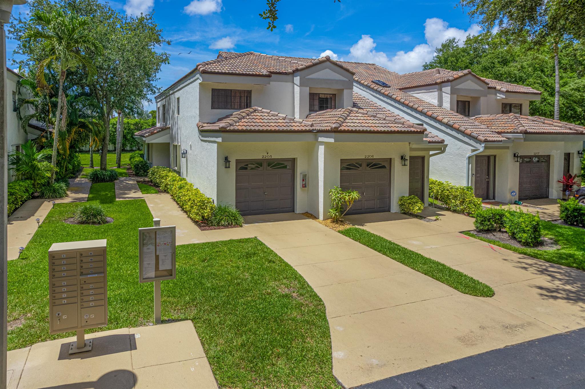 2205 Aspen Way 2205