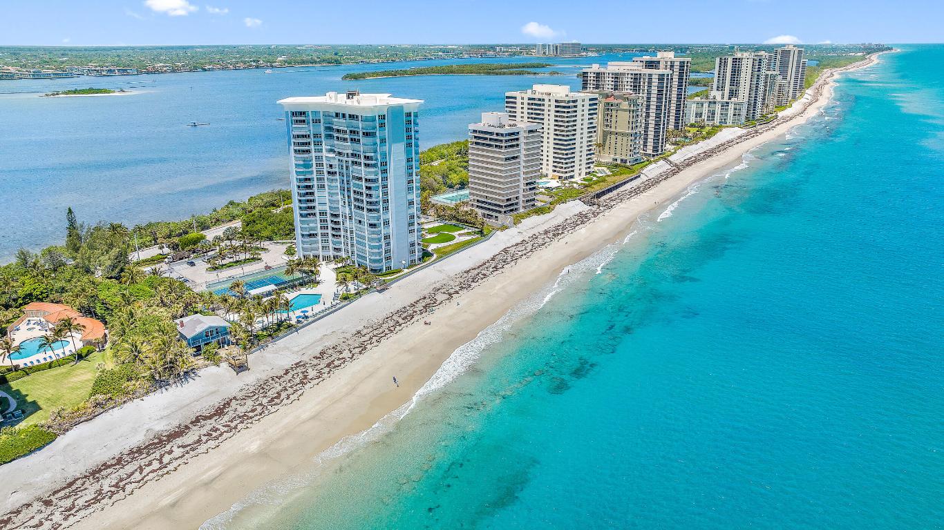 5200 N Ocean Drive 2003