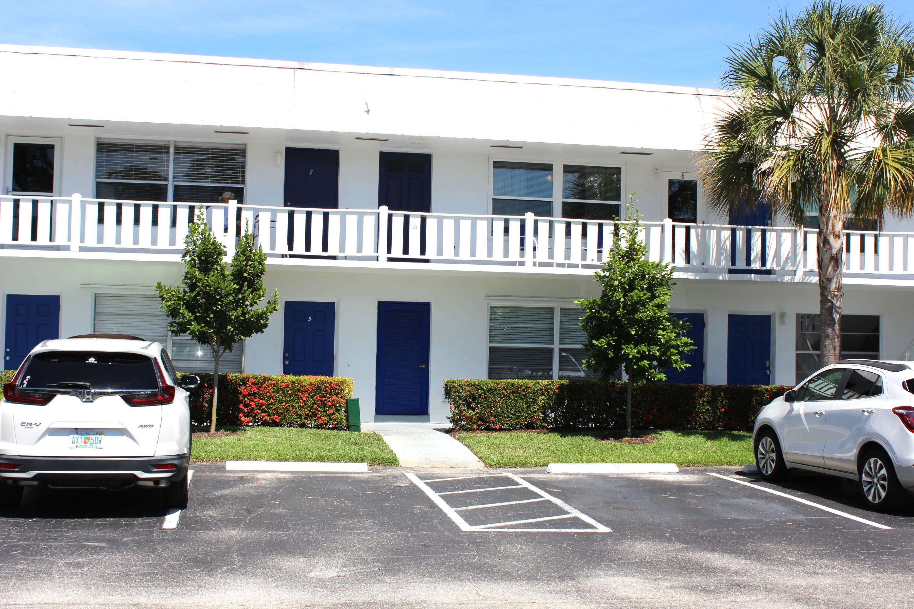 CEDAR POINTE CONDO - Residential Lease
